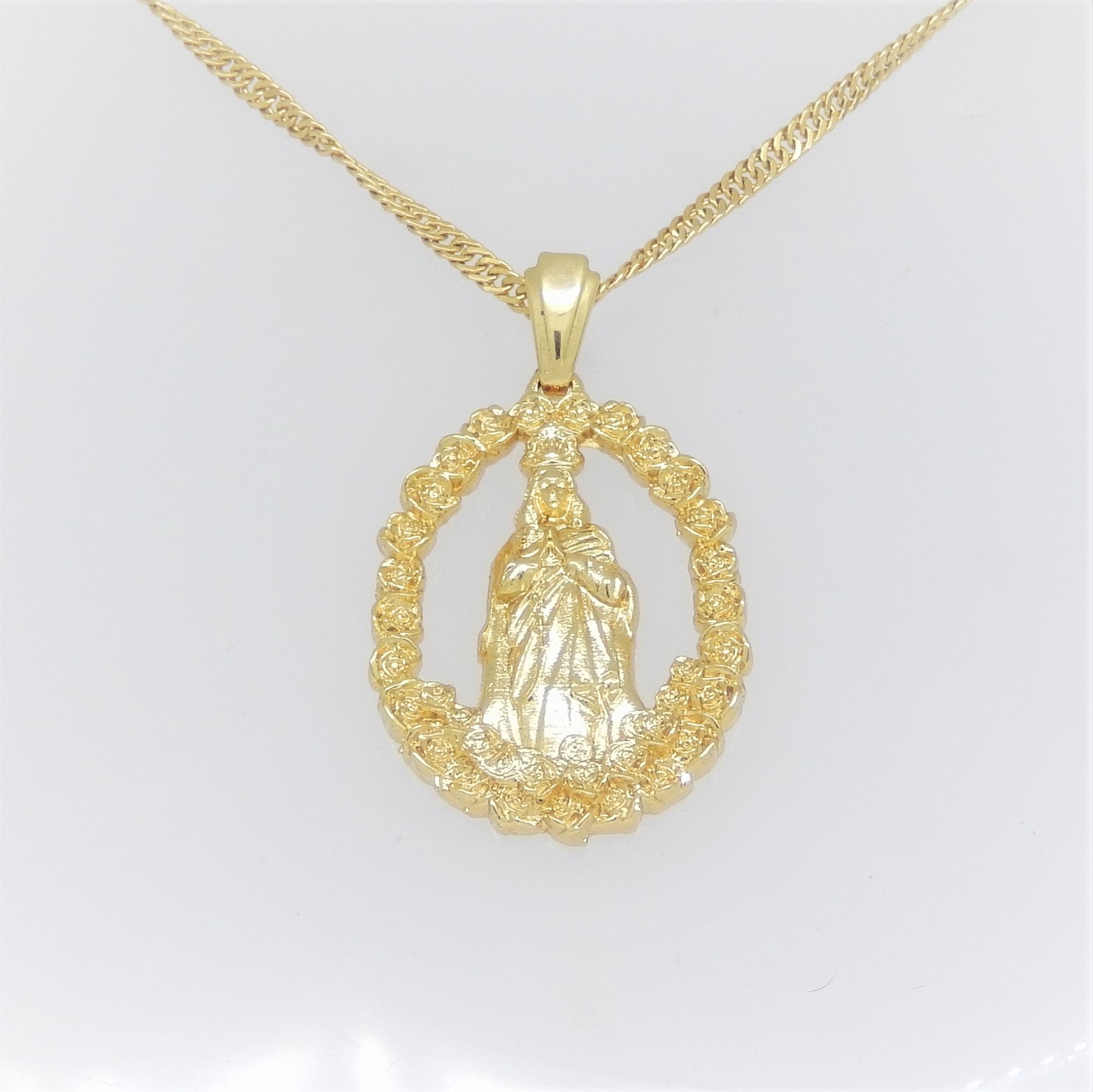 Medalhinha de Santa Sara Kali