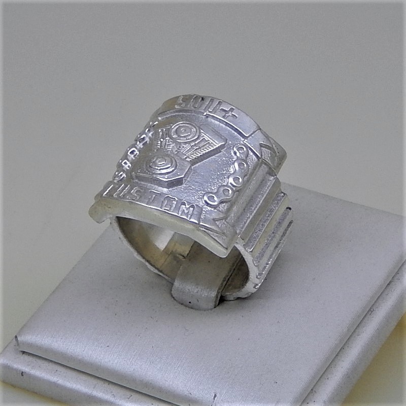 Anel SOU+CUSTOM em prata