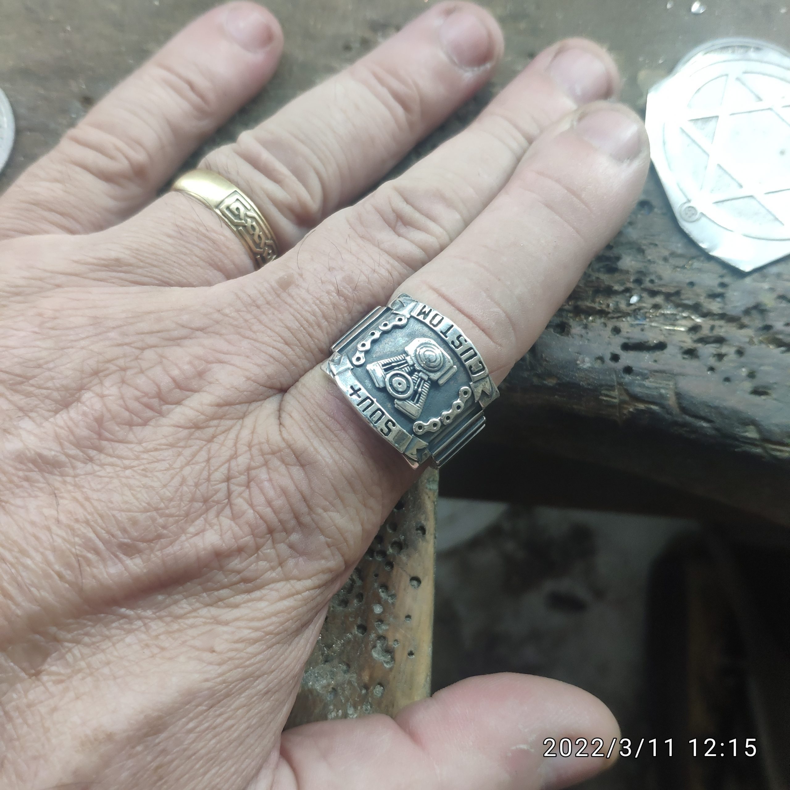 Anel Sou+Custom em prata - Imagem 5