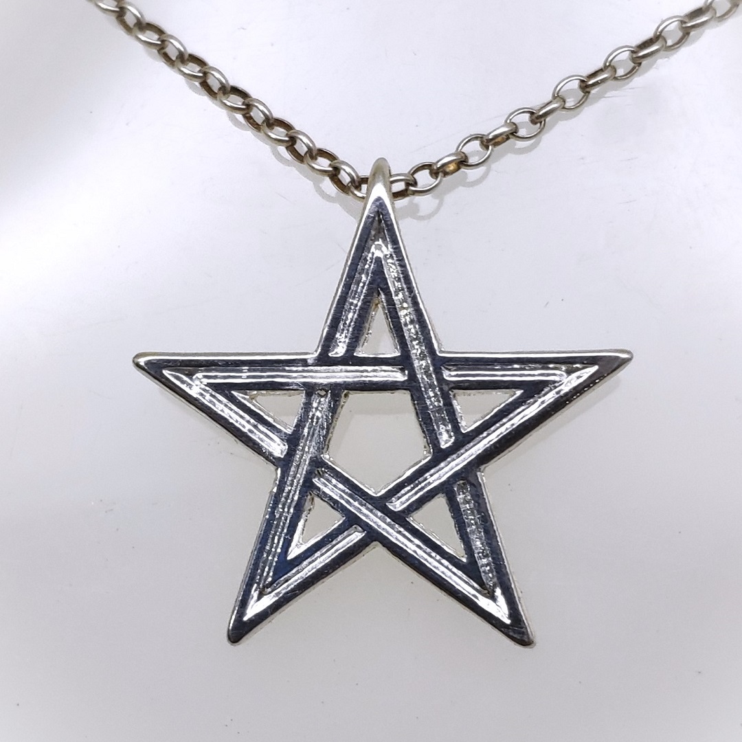 Pentagrama em prata 925 com argola oculta